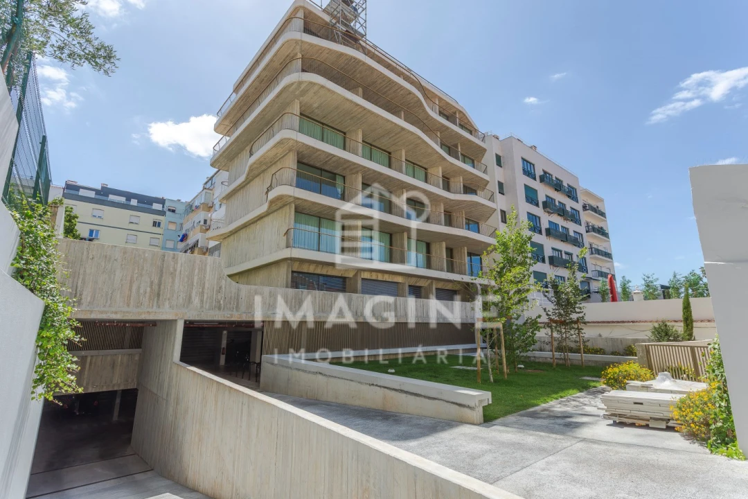 Apartamento T2 para Venda em Campo de Ourique Foto 1