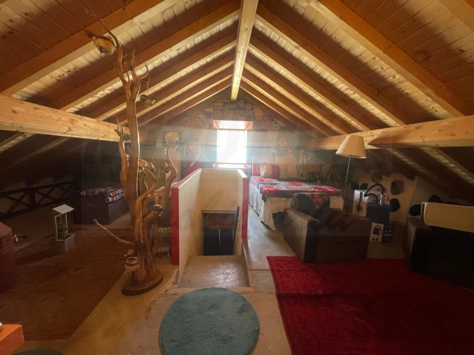 Moradia T4 para Venda em Abela Foto 29