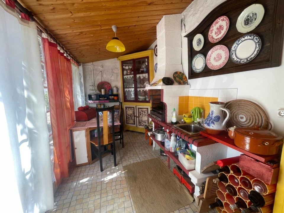 Moradia T4 para Venda em Abela Foto 40