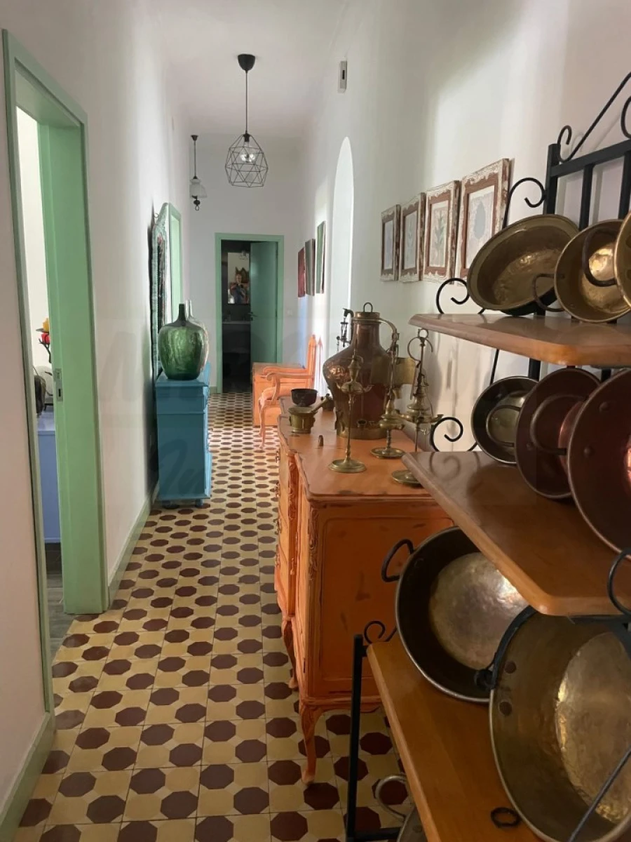 Moradia T4 para Venda em Abela Foto 3