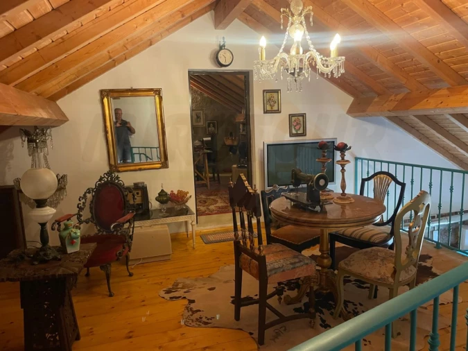 Moradia T4 para Venda em Abela Foto 22