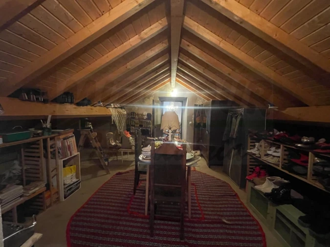 Moradia T4 para Venda em Abela Foto 26