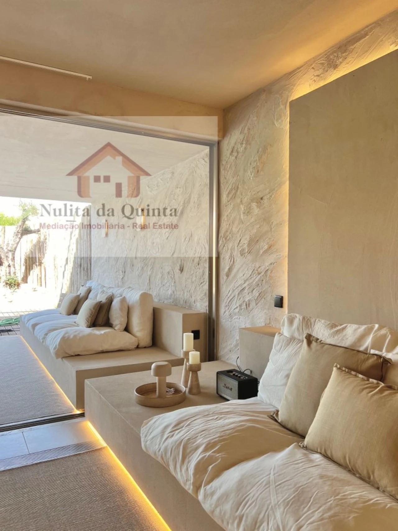 Moradia T4 para Venda em Guia Foto 13