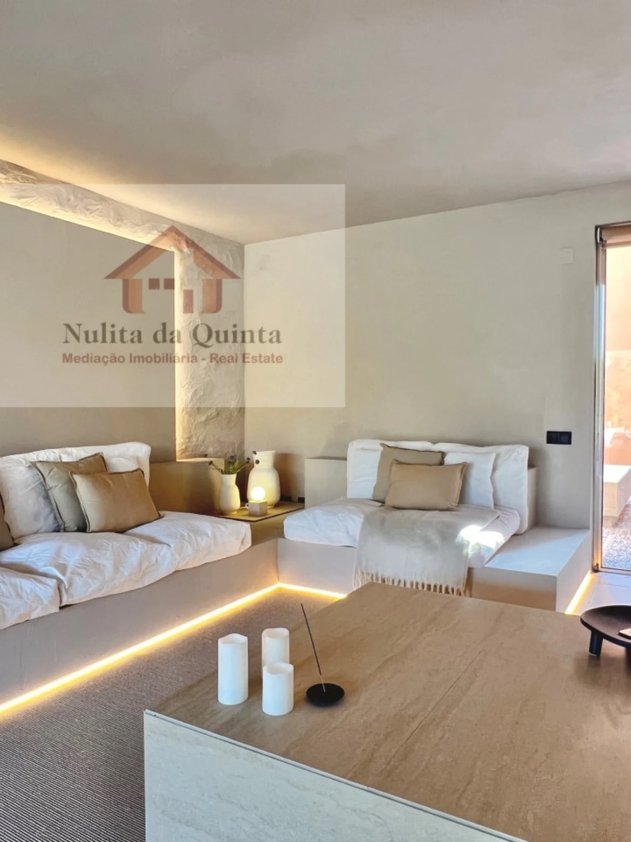 Moradia T4 para Venda em Guia Foto 14