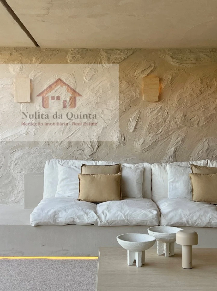 Moradia T4 para Venda em Guia Foto 10