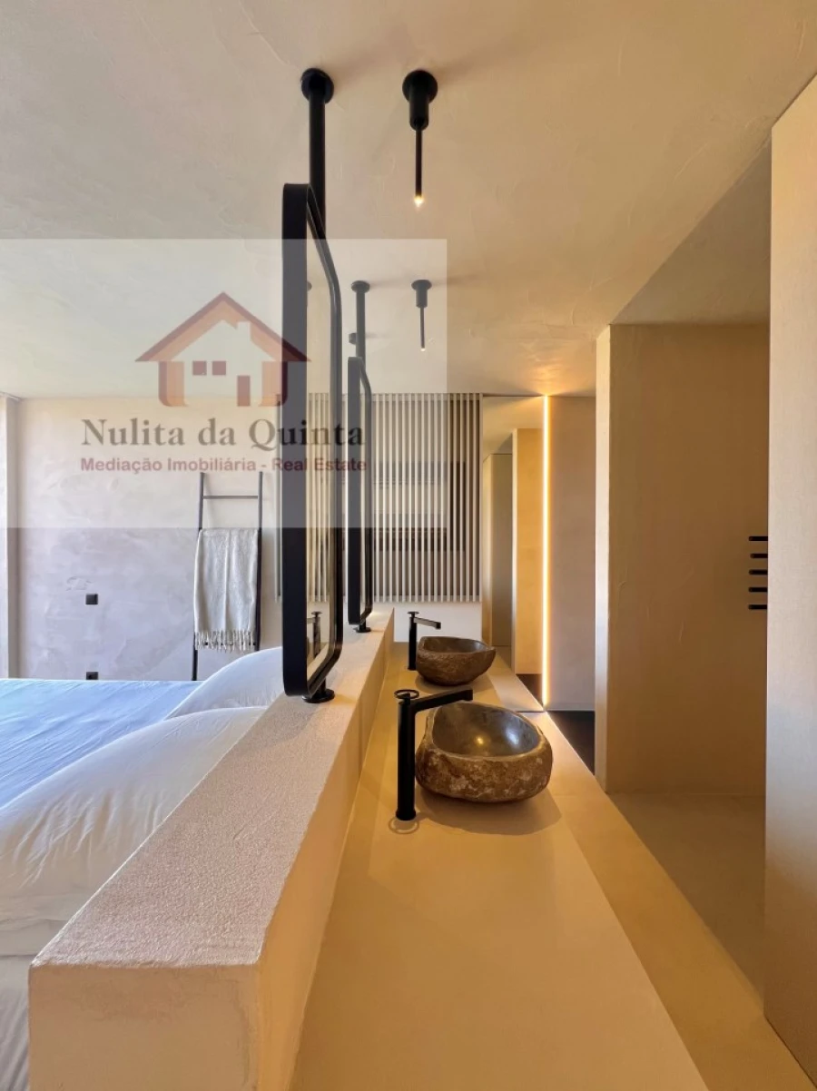 Moradia T4 para Venda em Guia Foto 27