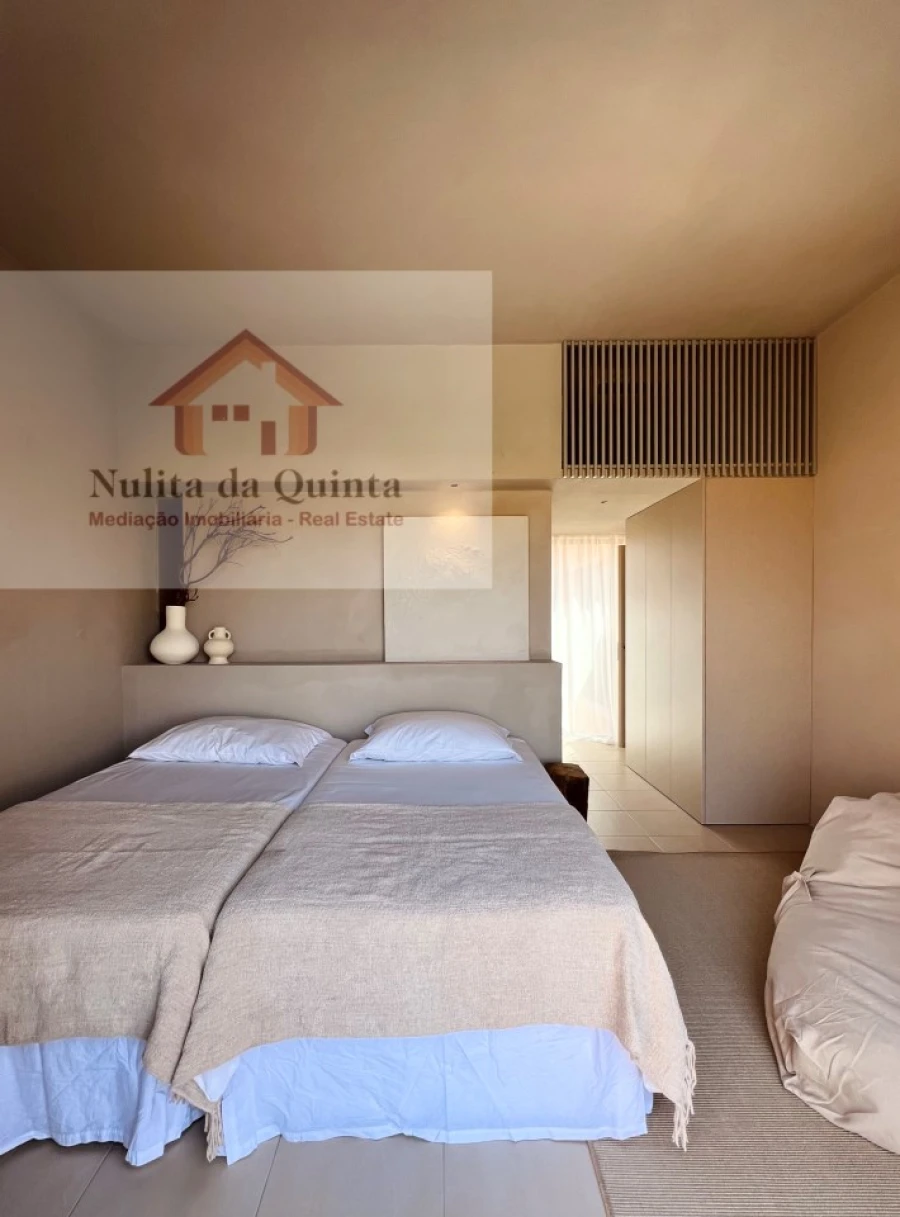 Moradia T4 para Venda em Guia Foto 31