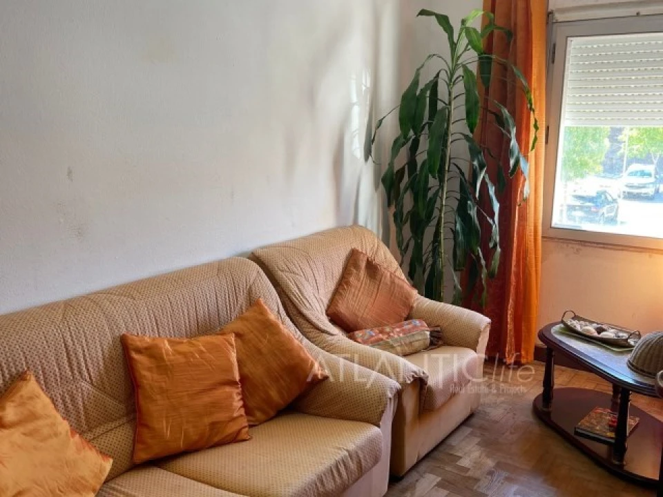 Apartamento T4 para Venda em Agualva e Mira-Sintra Foto 2