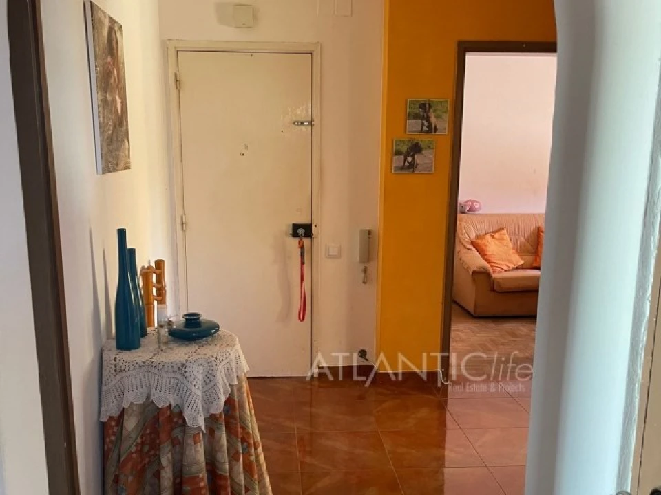 Apartamento T4 para Venda em Agualva e Mira-Sintra Foto 4
