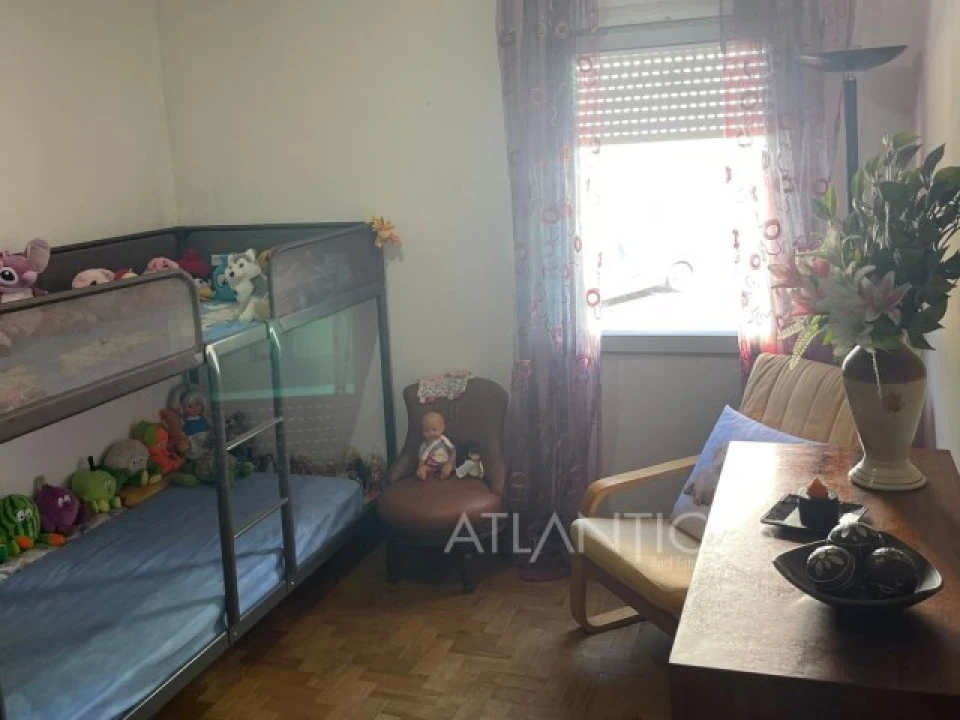 Apartamento T4 para Venda em Agualva e Mira-Sintra Foto 10
