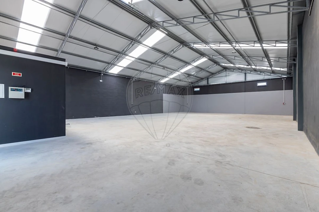 Armazém para Arrendamento em Cadaval e Pêro Moniz Foto 5