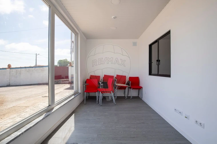 Armazém para Arrendamento em Cadaval e Pêro Moniz Foto 7