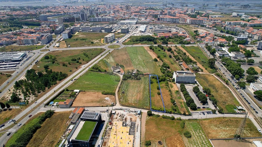 Terreno para Venda em Esgueira Foto 6