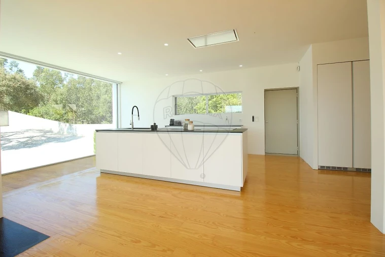 Moradia T4 para Venda em Aguiar de Sousa Foto 49