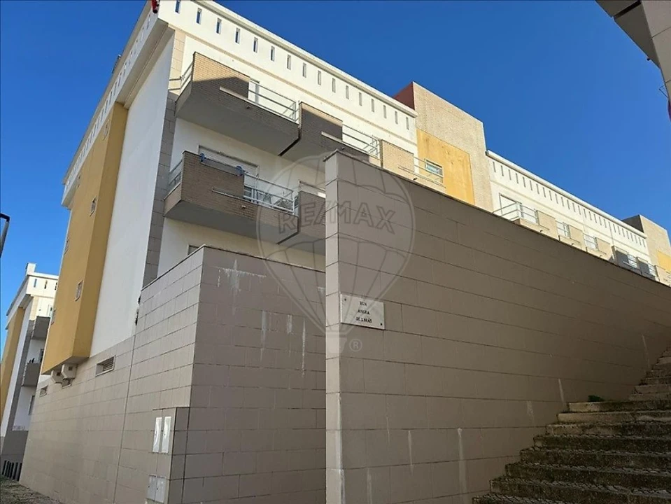 Apartamento T3 para Venda em Palhais e Coina Foto 2