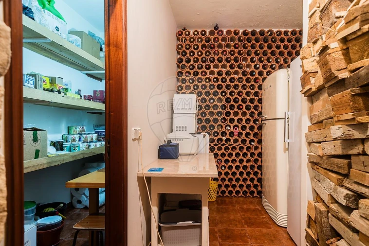 Moradia T4 para Venda em Ramada e Caneças Foto 22