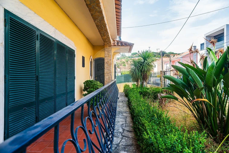 Moradia T4 para Venda em Ramada e Caneças Foto 31