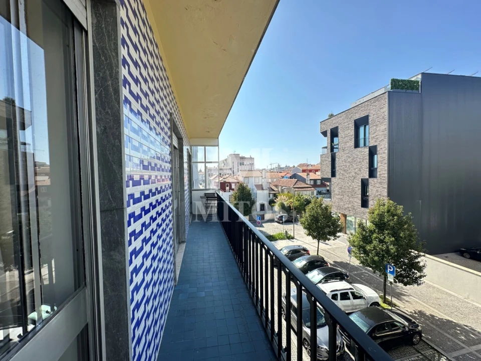 Apartamento T3 para Arrendamento em Santa Maria Maior e Monserrate e Meadela Foto 12