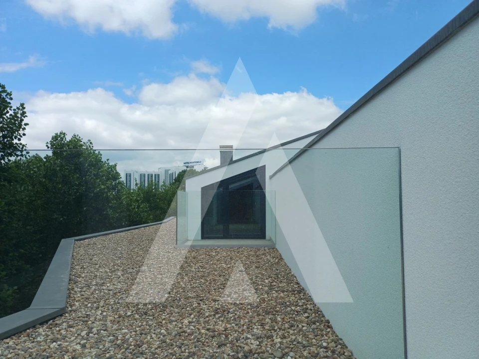 Apartamento T3 para Venda em Viseu Foto 6