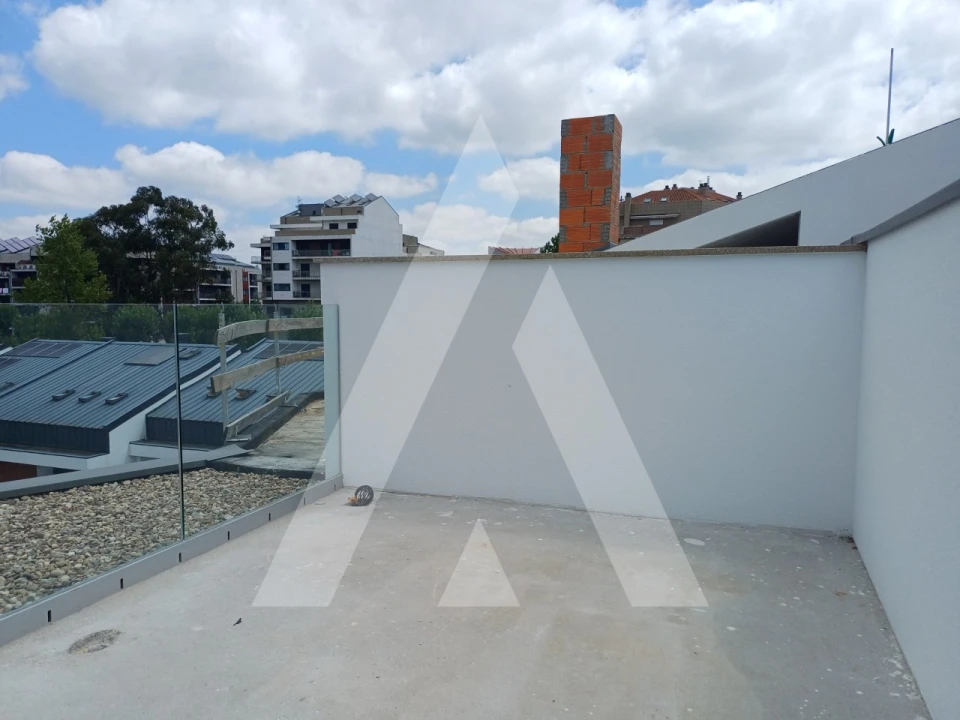 Apartamento T3 para Venda em Viseu Foto 7