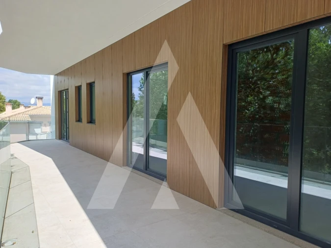 Apartamento T3 para Venda em Viseu Foto 5