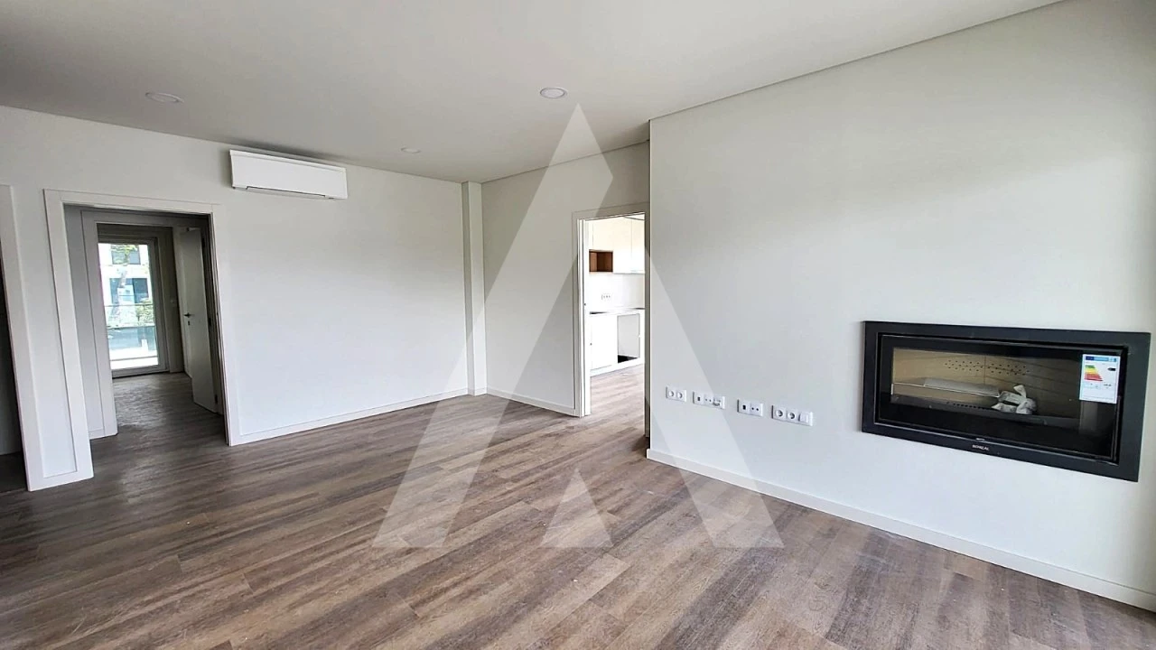 Apartamento T3 para Venda em Viseu Foto 4