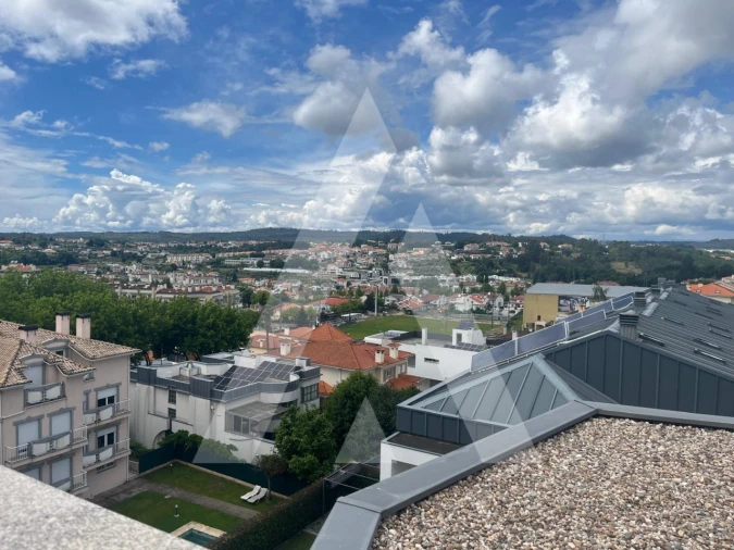 Apartamento T3 para Venda em Viseu Foto 14