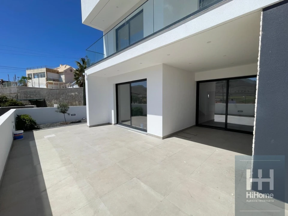 Moradia T2 para Venda em Porto Santo Foto 5