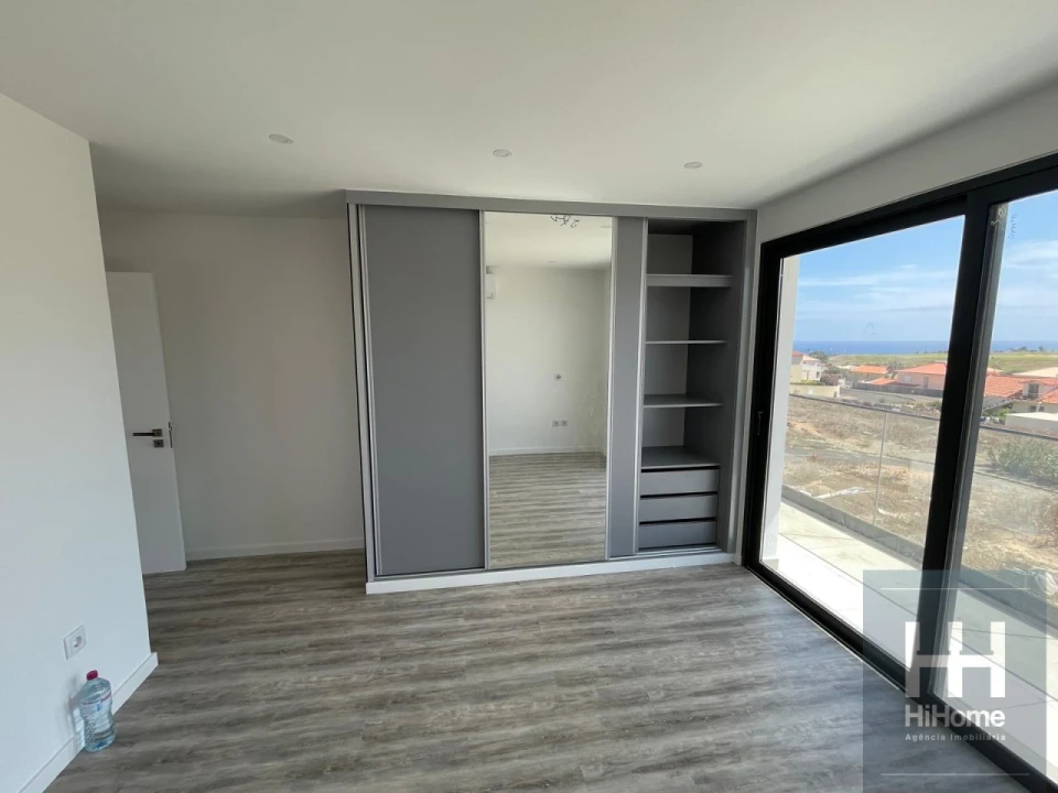 Moradia T2 para Venda em Porto Santo Foto 11