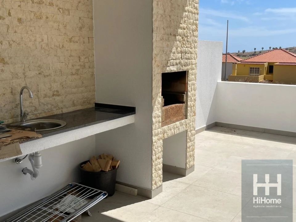 Moradia T2 para Venda em Porto Santo Foto 21