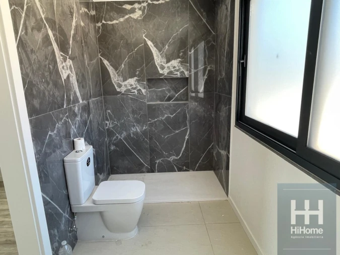 Moradia T2 para Venda em Porto Santo Foto 9