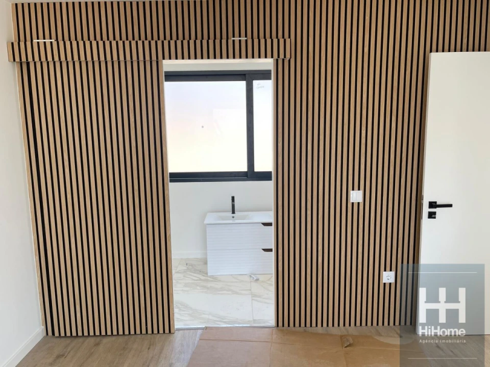 Moradia T2 para Venda em Porto Santo Foto 7