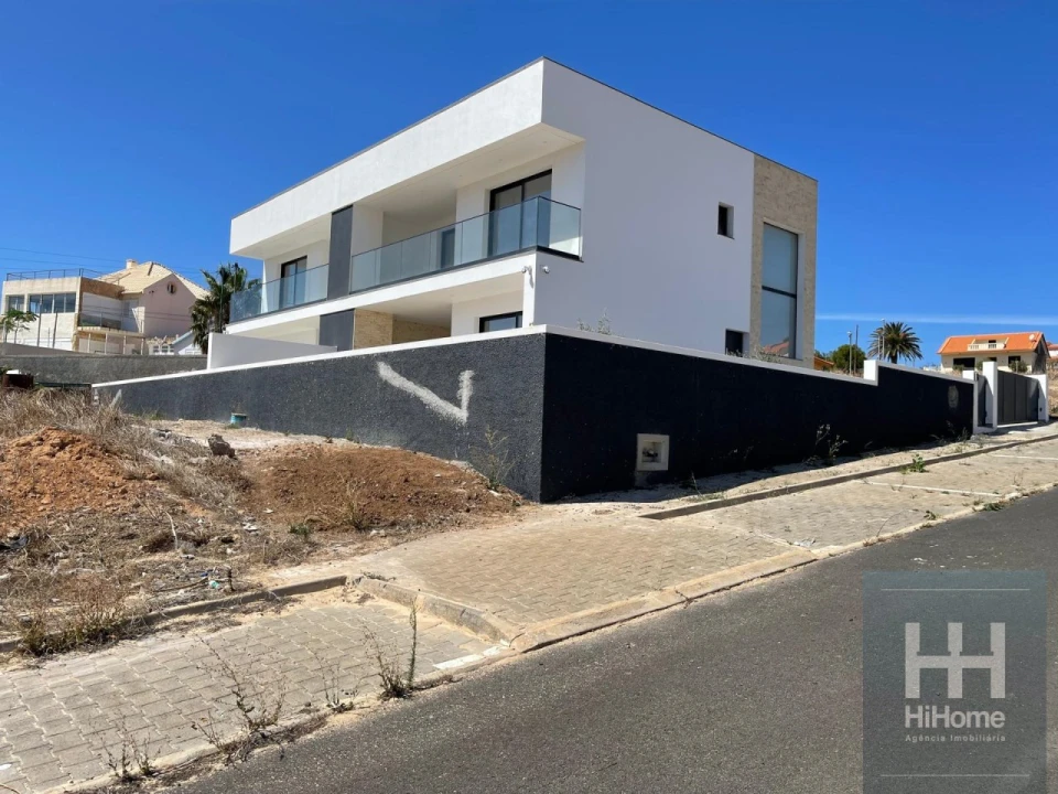 Moradia T2 para Venda em Porto Santo Foto 1