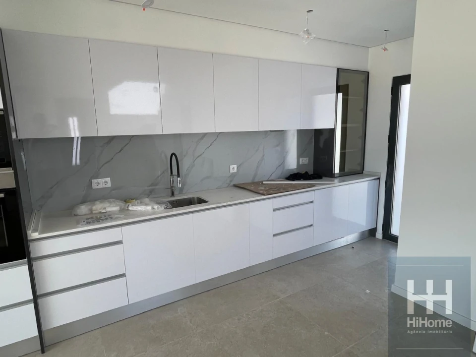 Moradia T2 para Venda em Porto Santo Foto 10