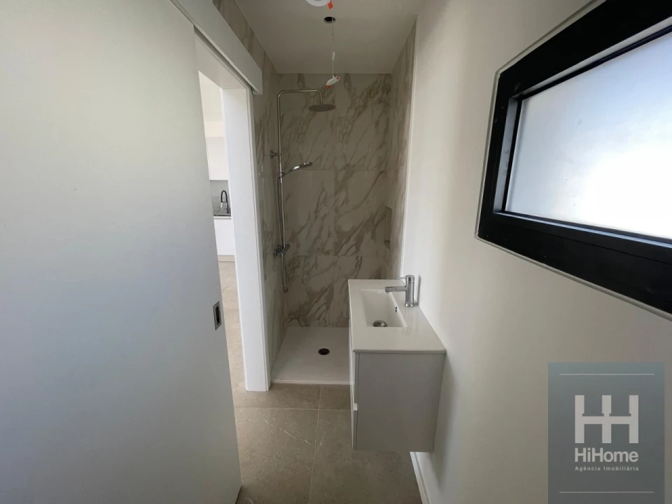 Moradia T2 para Venda em Porto Santo Foto 13