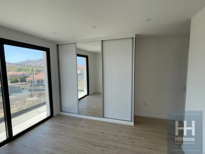 Moradia T2 para Venda em Porto Santo Foto 6