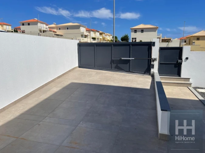 Moradia T2 para Venda em Porto Santo Foto 25