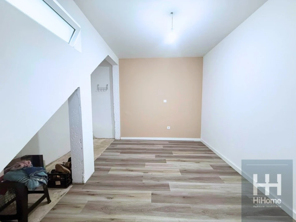 Moradia T3 para Venda em Fajã da Ovelha Foto 13