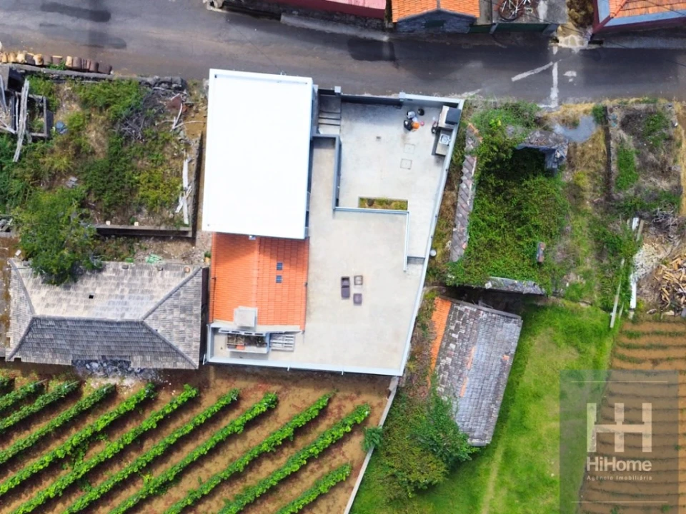 Moradia T3 para Venda em Fajã da Ovelha Foto 28