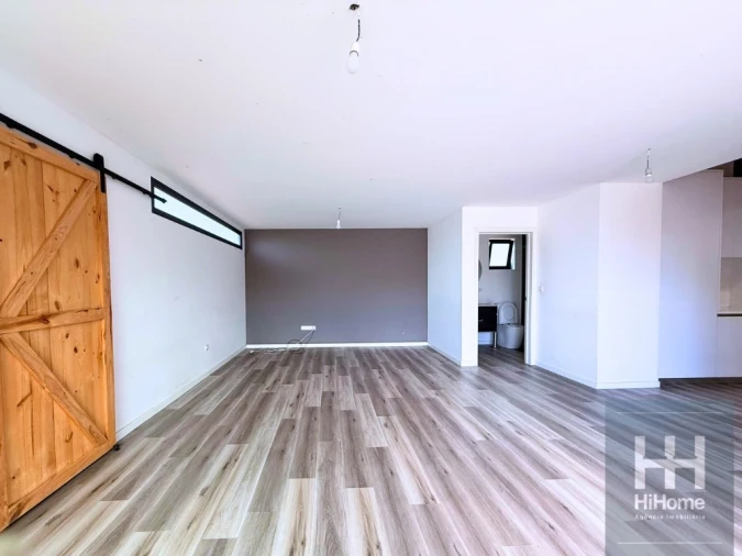 Moradia T3 para Venda em Fajã da Ovelha Foto 6