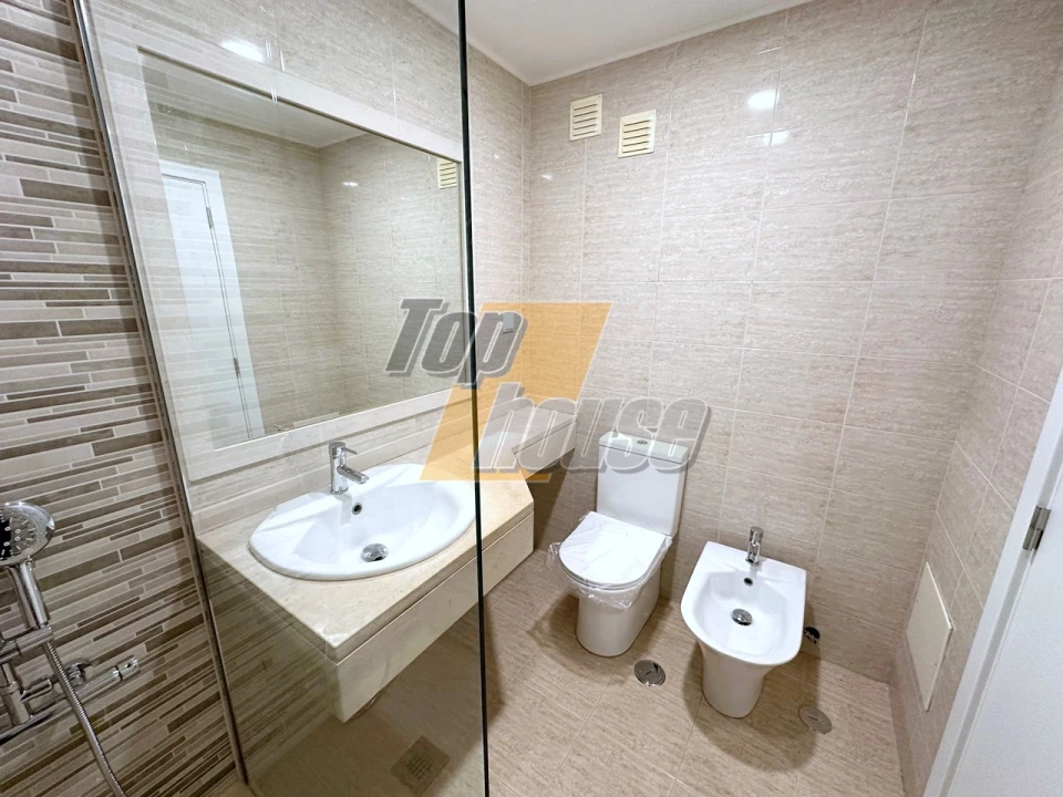 Apartamento T2 para Venda em Caparica e Trafaria Foto 11