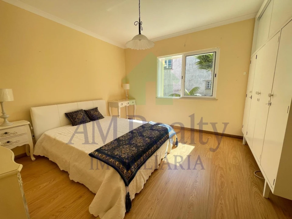 Moradia T2 para Venda em Atouguia da Baleia Foto 4