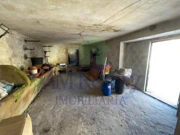 Moradia T2 para Venda em Atouguia da Baleia