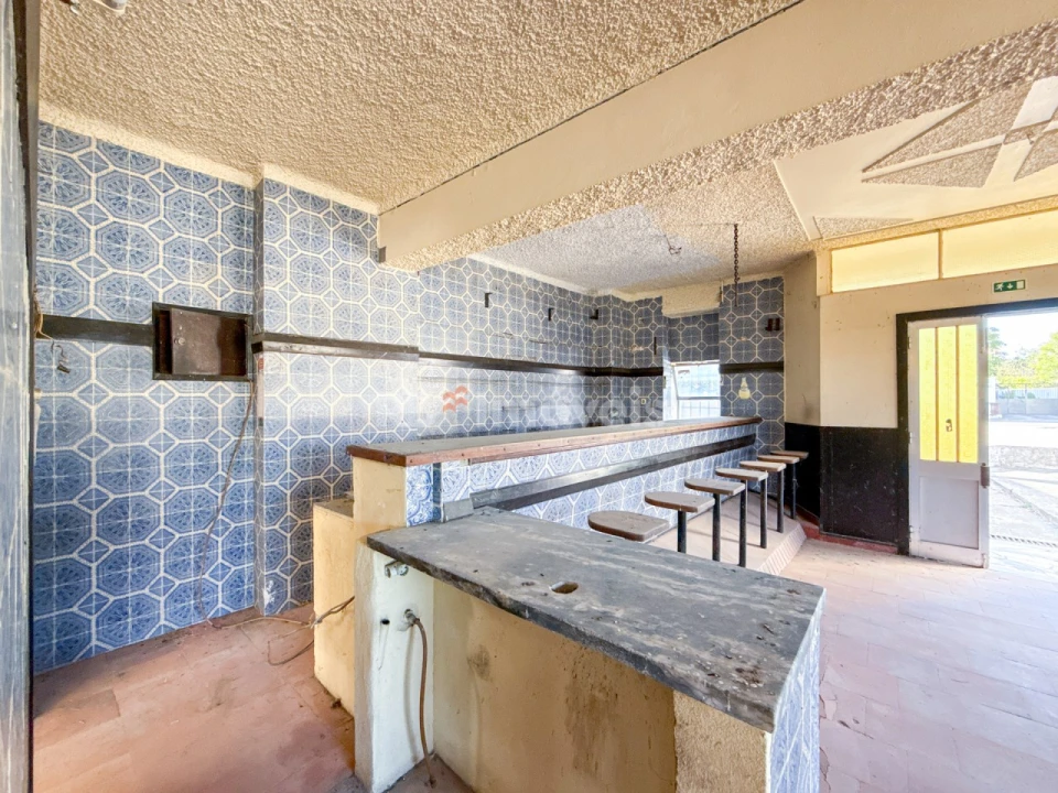 Negócio para Venda em Paialvo Foto 3