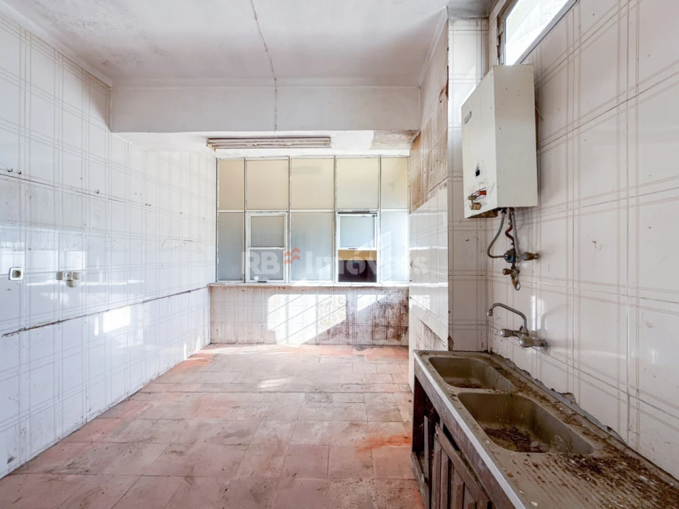 Negócio para Venda em Paialvo Foto 16