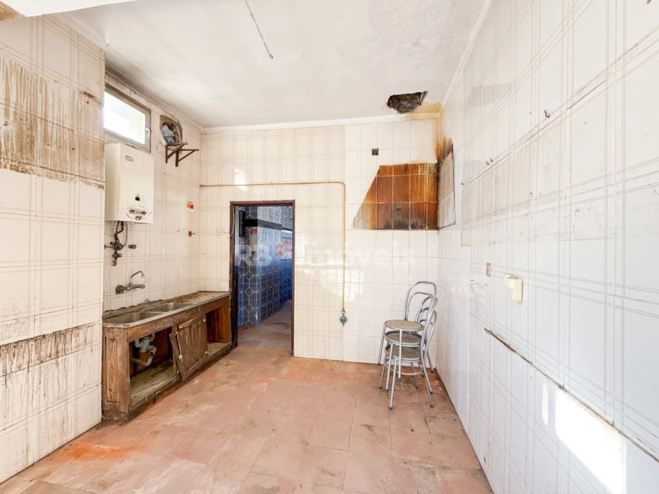 Negócio para Venda em Paialvo Foto 19