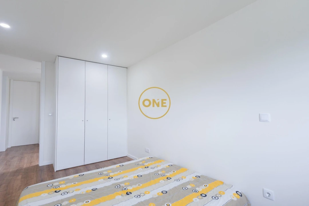 Moradia T3 para Venda em Carreira e Fonte Coberta Foto 12