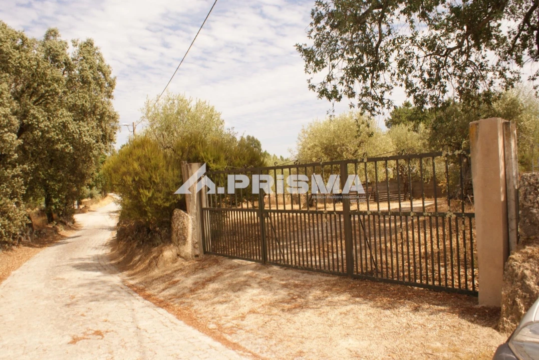 Terreno para Venda em Orca Foto 28