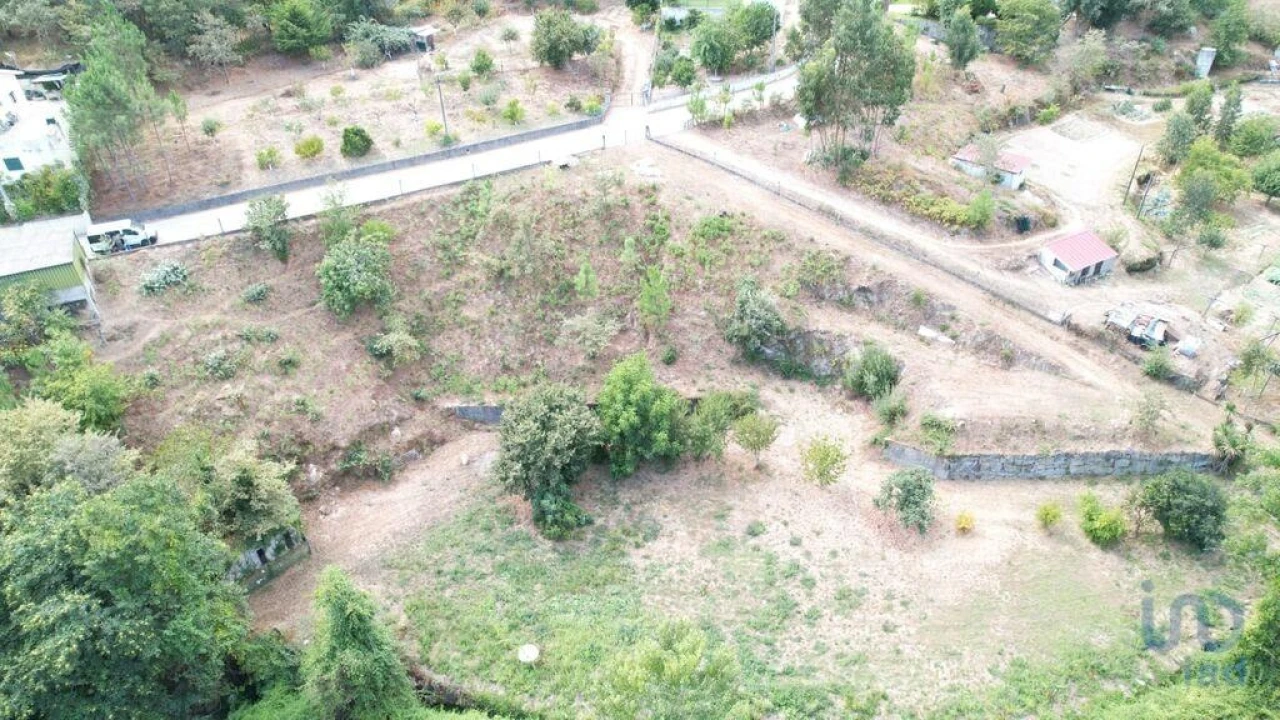 Terreno para Venda em Sande e São Lourenço Foto 11