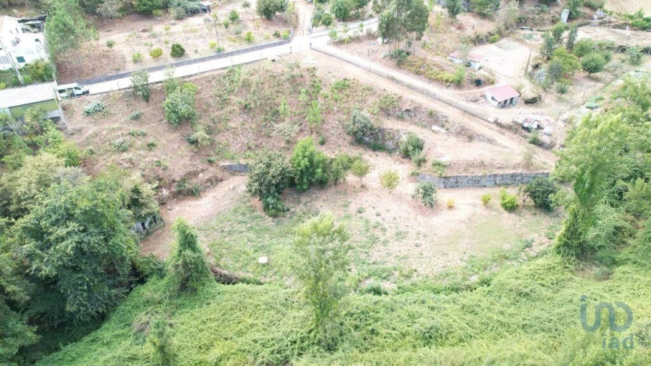 Terreno para Venda em Sande e São Lourenço Foto 9
